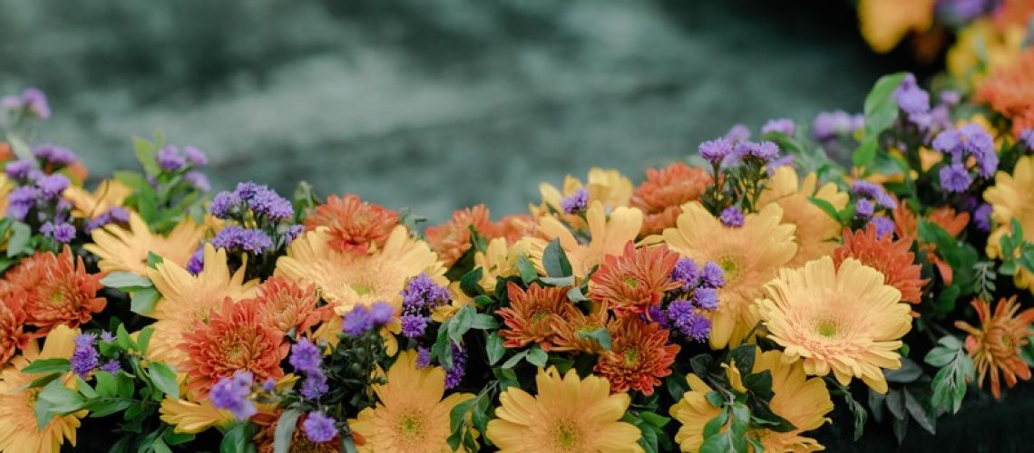 Coroa de flores funeral Velar Morumbi — Homenagens com elegância e pontualidade